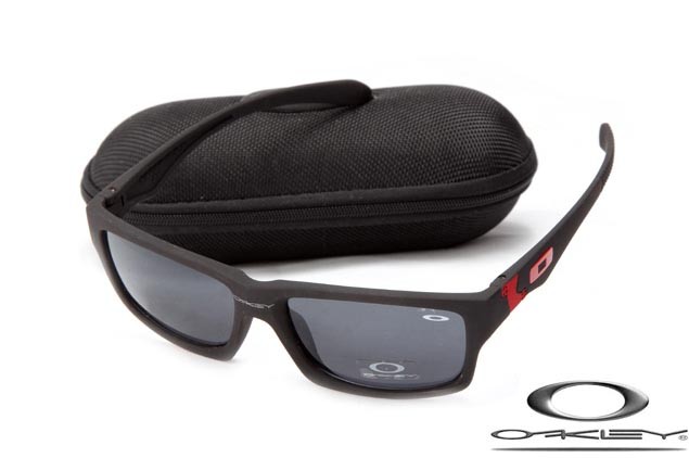 Oakley jupiter squared sunglasses matte 